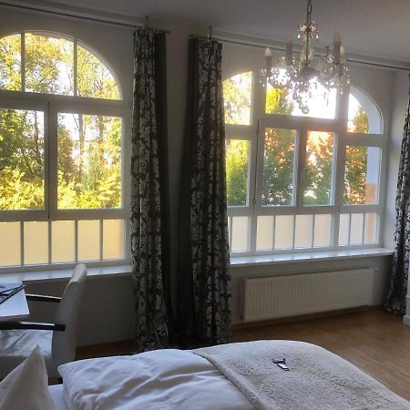 Kunstwerk B Hotell Trossingen Eksteriør bilde