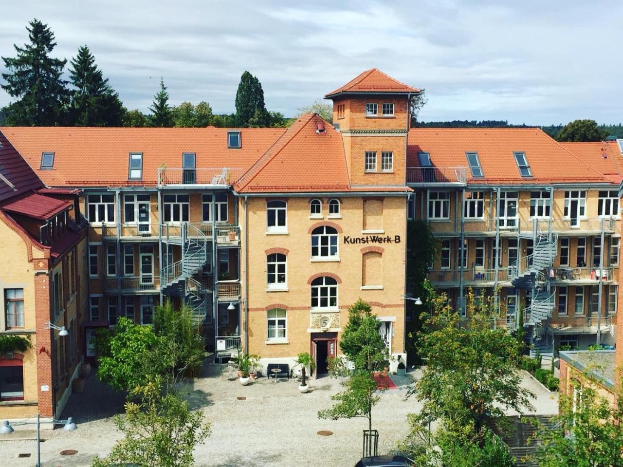 Kunstwerk B Hotell Trossingen Eksteriør bilde