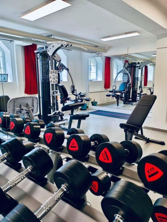 Kunstwerk B Hotell Trossingen Eksteriør bilde