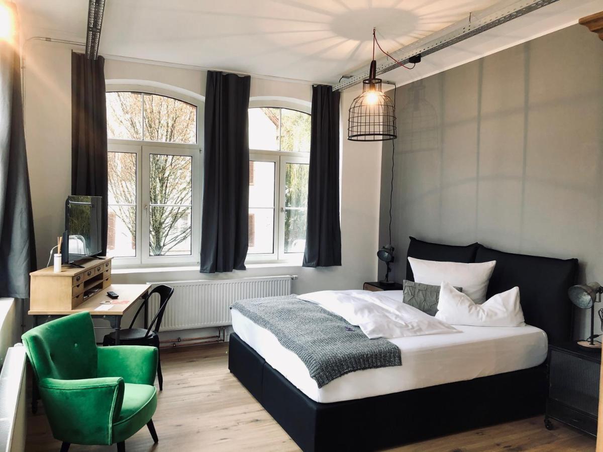 Kunstwerk B Hotell Trossingen Eksteriør bilde